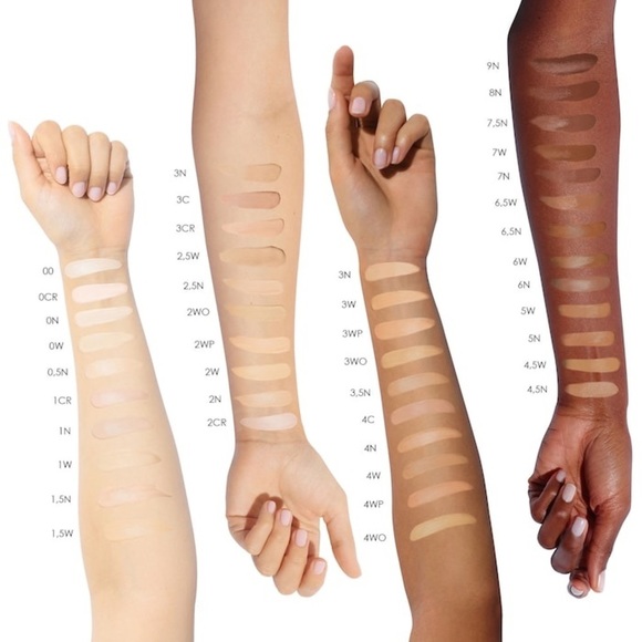 DIOR Forever Matte Foundation (multiple shades) - Picture 2 of 3